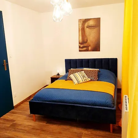 Apartment 1 Liberte - Triplex Saint-Affrique