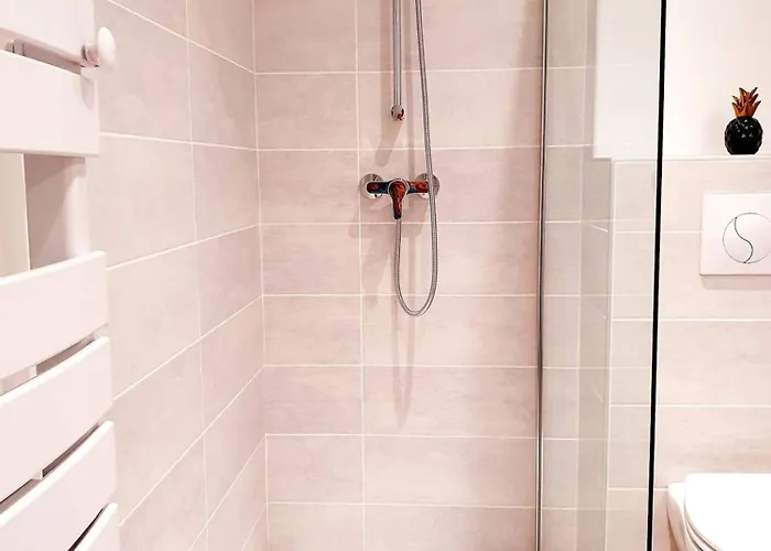 1 Liberte - Triplex Apartmán Saint-Affrique